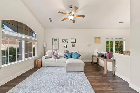 Living - 4561 Quinton Dr, Redding, CA 96001 photo 1 of 2