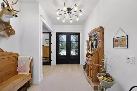 Entry Way - 19324 Natalie Way, Redding, CA 96003 photo 1 of 2
