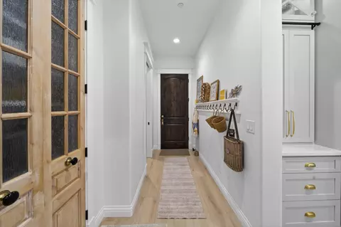 Entry Way - 19324 Natalie Way, Redding, CA 96003 photo 2 of 2
