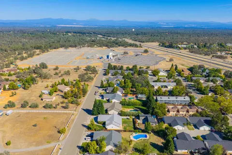 View/Area - 19459 Posey, Redding, CA 96003 photo 8 of 10
