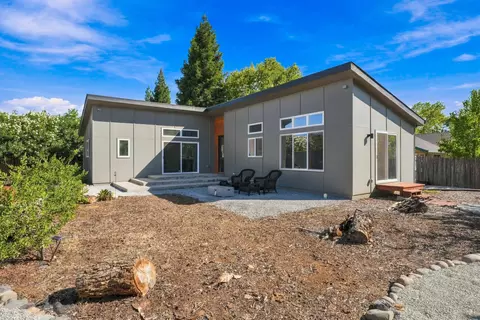 Exterior - 19459 Posey, Redding, CA 96003 photo 4 of 21