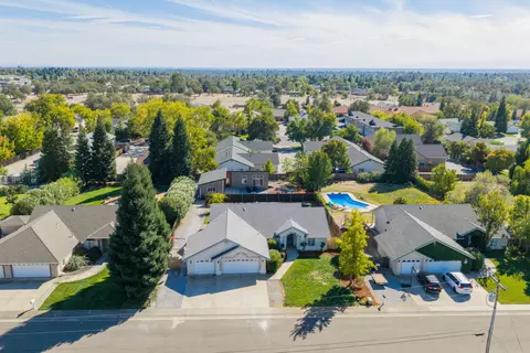 View/Area - 19459 Posey, Redding, CA 96003 photo 7 of 10