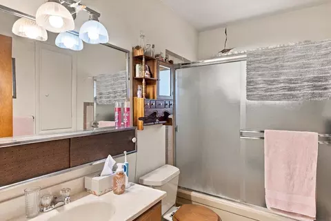 Bath - 1919 Lake Blvd, Redding, CA 96003 photo 1 of 2