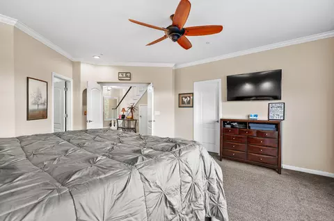 Bedroom - 724 Oakhurst Trl, Redding, CA 96003 photo 4 of 6