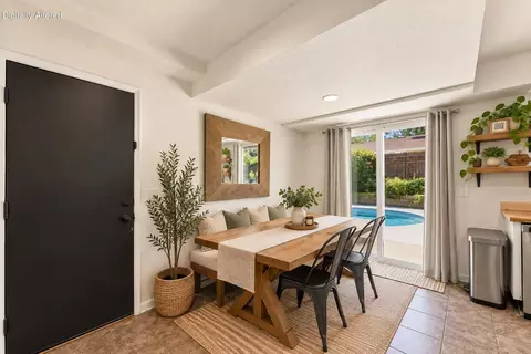 Dining - 2205 Jessica Way, Redding, CA 96002 photo 1 of 2