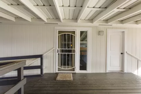 Exterior - 19233 W Niles Ln, Redding, CA 96002 photo 3 of 7