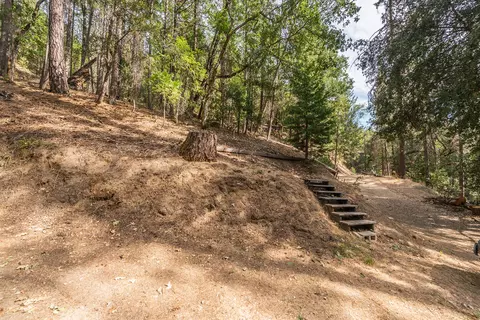 Exterior - 100 Carr Pl, Lewiston, CA 96052 photo 18 of 32
