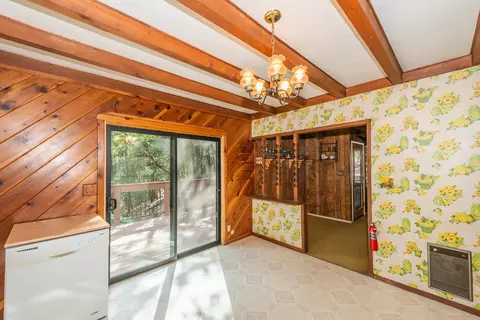 Dining - 100 Carr Pl, Lewiston, CA 96052 photo 1 of 1