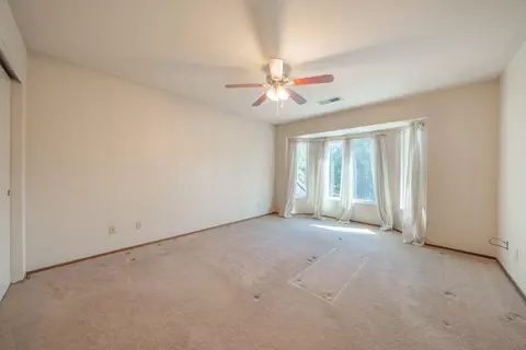 Bedroom - 3697 Wolverine Dr, Redding, CA 96001 photo 3 of 5
