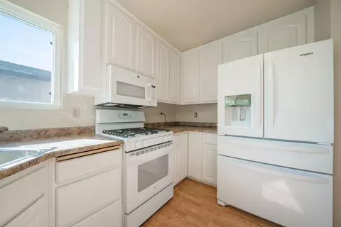 Kitchen - 3697 Wolverine Dr, Redding, CA 96001 photo 3 of 3