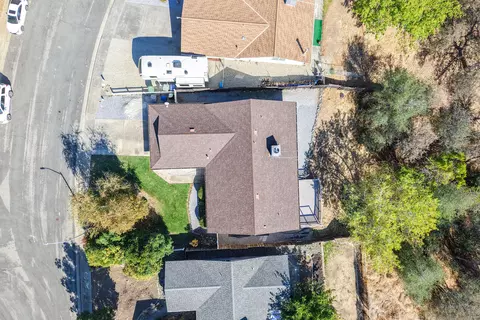 View/Area - 3697 Wolverine Dr, Redding, CA 96001 photo 3 of 3