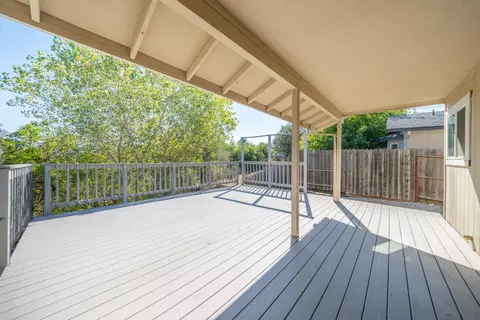 Exterior - 3697 Wolverine Dr, Redding, CA 96001 photo 3 of 5
