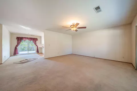 Living - 3697 Wolverine Dr, Redding, CA 96001 photo 2 of 4