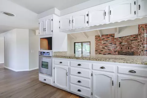 Kitchen - 8947 Olney Park Dr, Redding, CA 96001 photo 1 of 3