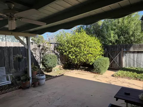Exterior - 918 Parsons Dr, Redding, CA 96002 photo 9 of 15
