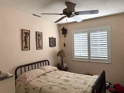Bedroom - 918 Parsons Dr, Redding, CA 96002 photo 3 of 3
