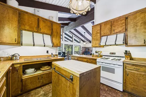 Kitchen - Undisclosed, Trinity Center, CA 96091 photo 1 of 3