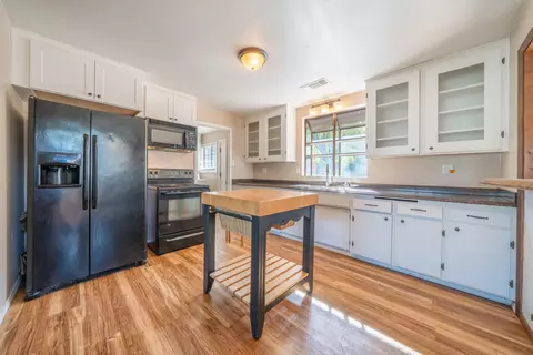 Kitchen - 56 1st Ave, Lewiston, CA 96052 photo 1 of 3
