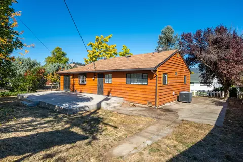Exterior - 56 1st Ave, Lewiston, CA 96052 photo 8 of 11