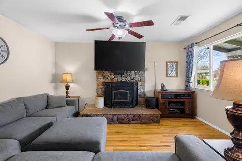Living - 1877 Wheeler St, Redding, CA 96002 photo 1 of 3