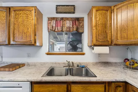 Kitchen - 1877 Wheeler St, Redding, CA 96002 photo 4 of 4