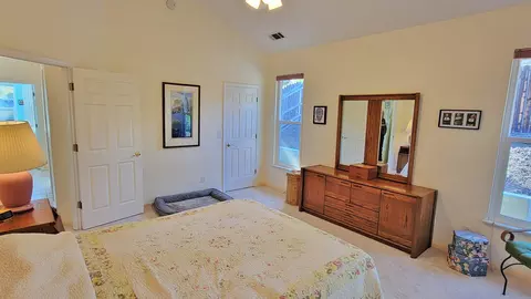 Bedroom - 3782 Siskiyou St, Redding, CA 96001 photo 2 of 5