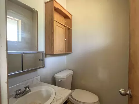 Bath - 20362 Sugar Pine St, Burney, CA 96013 photo 1 of 4