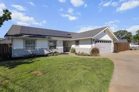 19754 Antelope Creek Dr, Cottonwood, CA 96022