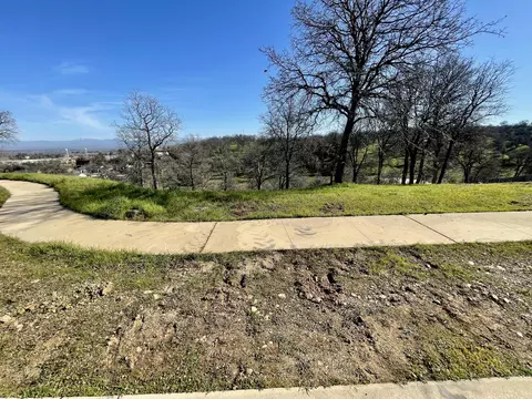 20287 Domaine Pl, Anderson, CA 96007