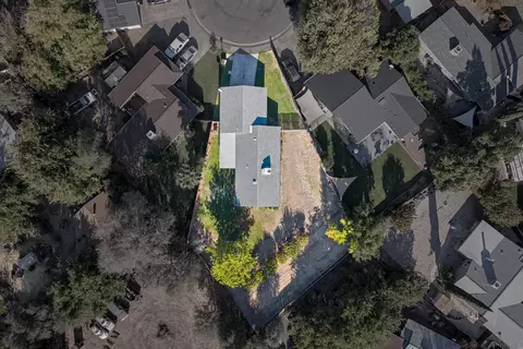 View/Area - 1761 Hawthorne Ct, Redding, CA 96002 photo 2 of 2