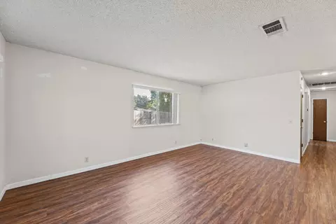Living - 1761 Hawthorne Ct, Redding, CA 96002 photo 2 of 3
