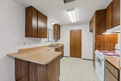 Other - 1761 Hawthorne Ct, Redding, CA 96002 photo 3 of 5