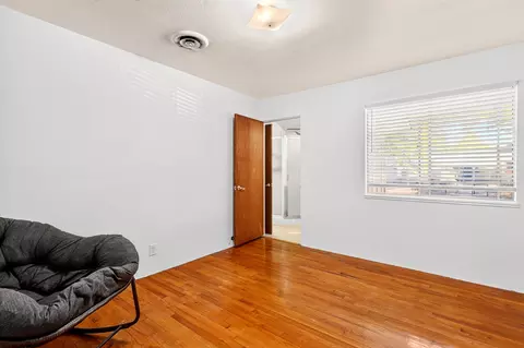 Bedroom - 2146 Westwood Ave, Redding, CA 96001 photo 1 of 11