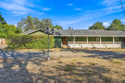 Exterior - 4601 Alta Mesa Dr, Redding, CA 96002 photo 5 of 11