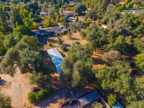 View/Area - 4601 Alta Mesa Dr, Redding, CA 96002 photo 7 of 8