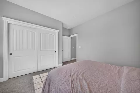 Bedroom - 2801 Calaveras Ct, Redding, CA 96002 photo 2 of 7