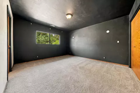 Bedroom - 1224 Hawthorne Ave, Redding, CA 96002 photo 4 of 6