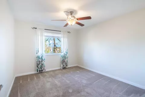 Bedroom - 1230 Whistling Dr, Redding, CA 96003 photo 3 of 3