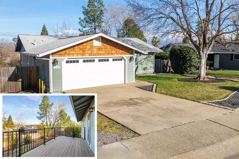 1230 Whistling Dr, Redding, CA 96003