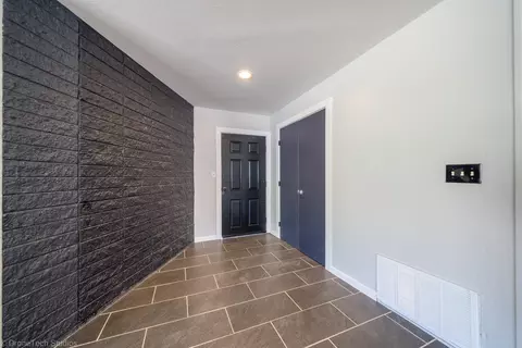 Entry Way - 8064 Churn Creek Rd, Redding, CA 96002 photo 1 of 1