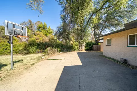 Exterior - 8064 Churn Creek Rd, Redding, CA 96002 photo 10 of 14