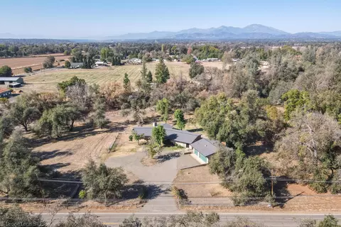 View/Area - 8064 Churn Creek Rd, Redding, CA 96002 photo 1 of 4