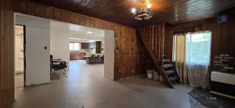 Entry Way - 17841 Wildwood Rd, Hayfork, CA 96041 photo 1 of 1