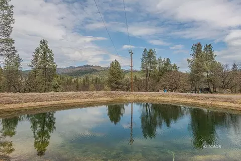 View/Area - 324 Frog Pond Ln, Hayfork, CA 96041 photo 2 of 7