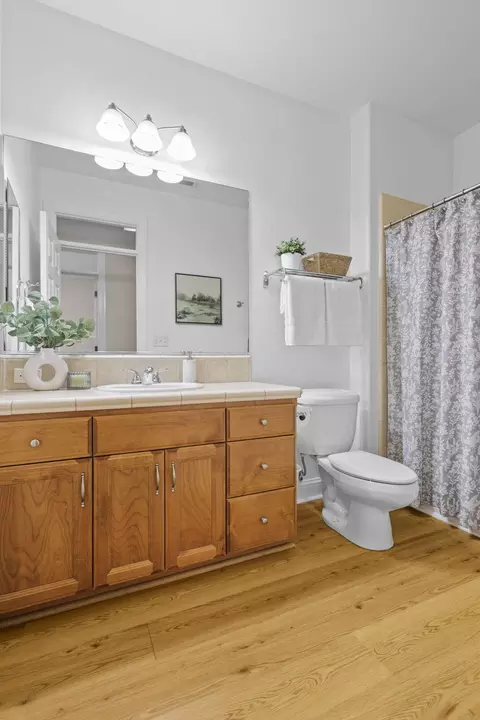 547 Casa Buena St, Redding, CA 96003 photo 34