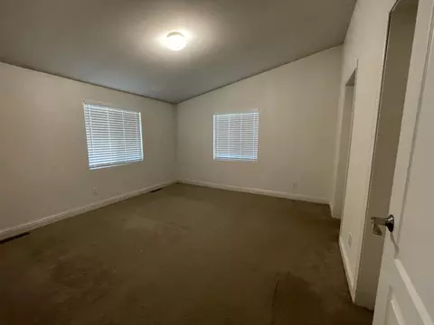 Bedroom - 2016 Morgan Hill Rd, Hayfork, CA 96041 photo 2 of 4