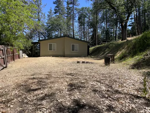 Exterior - 2016 Morgan Hill Rd, Hayfork, CA 96041 photo 4 of 12