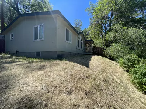 Exterior - 2016 Morgan Hill Rd, Hayfork, CA 96041 photo 3 of 12