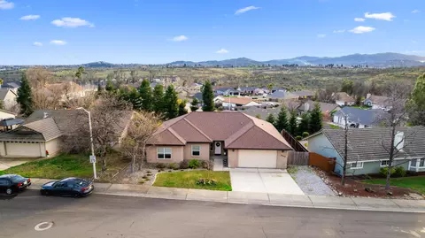 View/Area - 3509 Old Lantern Dr, Redding, CA 96003 photo 2 of 2