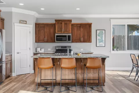 Kitchen - 3509 Old Lantern Dr, Redding, CA 96003 photo 1 of 4